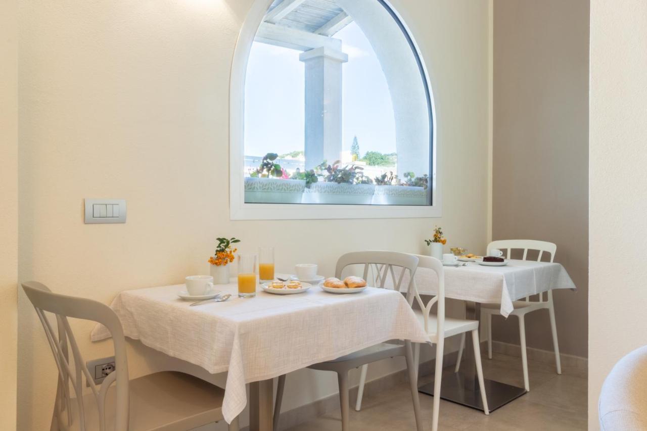 Hotel New Ca'Mea Villasimius Exterior foto