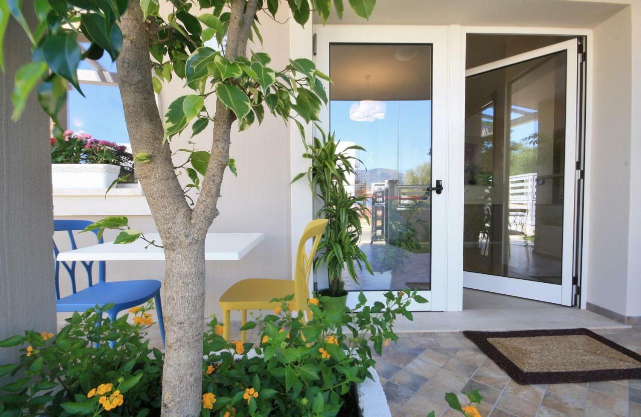 Hotel New Ca'Mea Villasimius Exterior foto