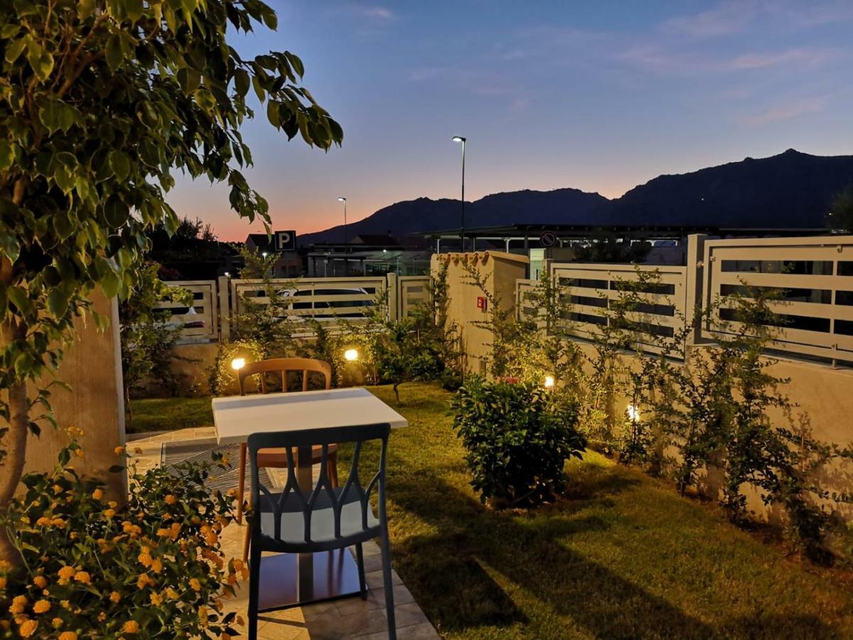 Hotel New Ca'Mea Villasimius Exterior foto